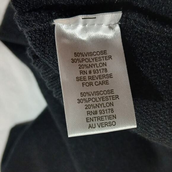 NWT Tahari Women's Medium Black Long-Sleeved Zip-Cowl-Neck Heavyweight Shirt - Picture 14 of 15